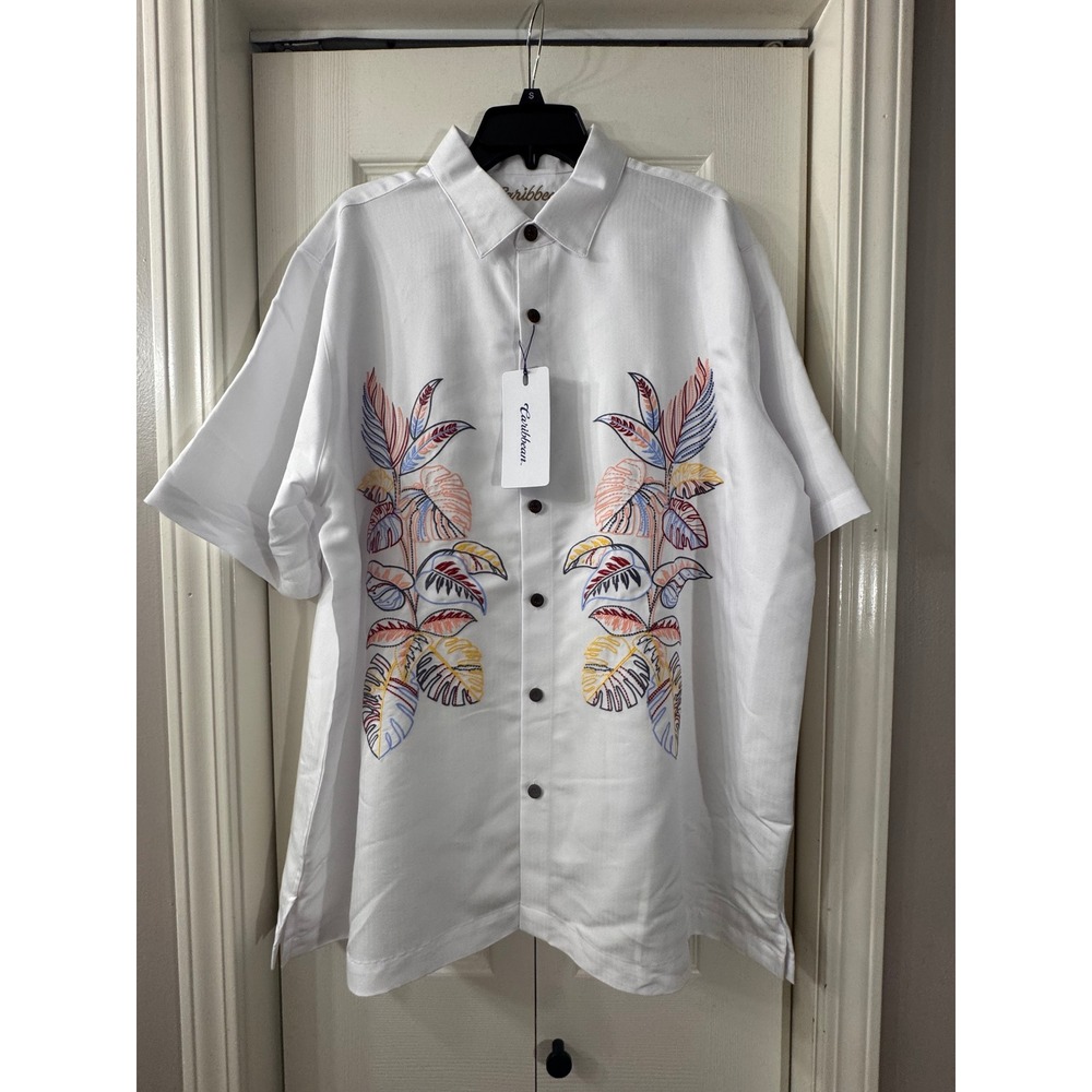 Caribbean Mens XL White Short Sleeve Embroidered Tropical Palm Button Down Shirt